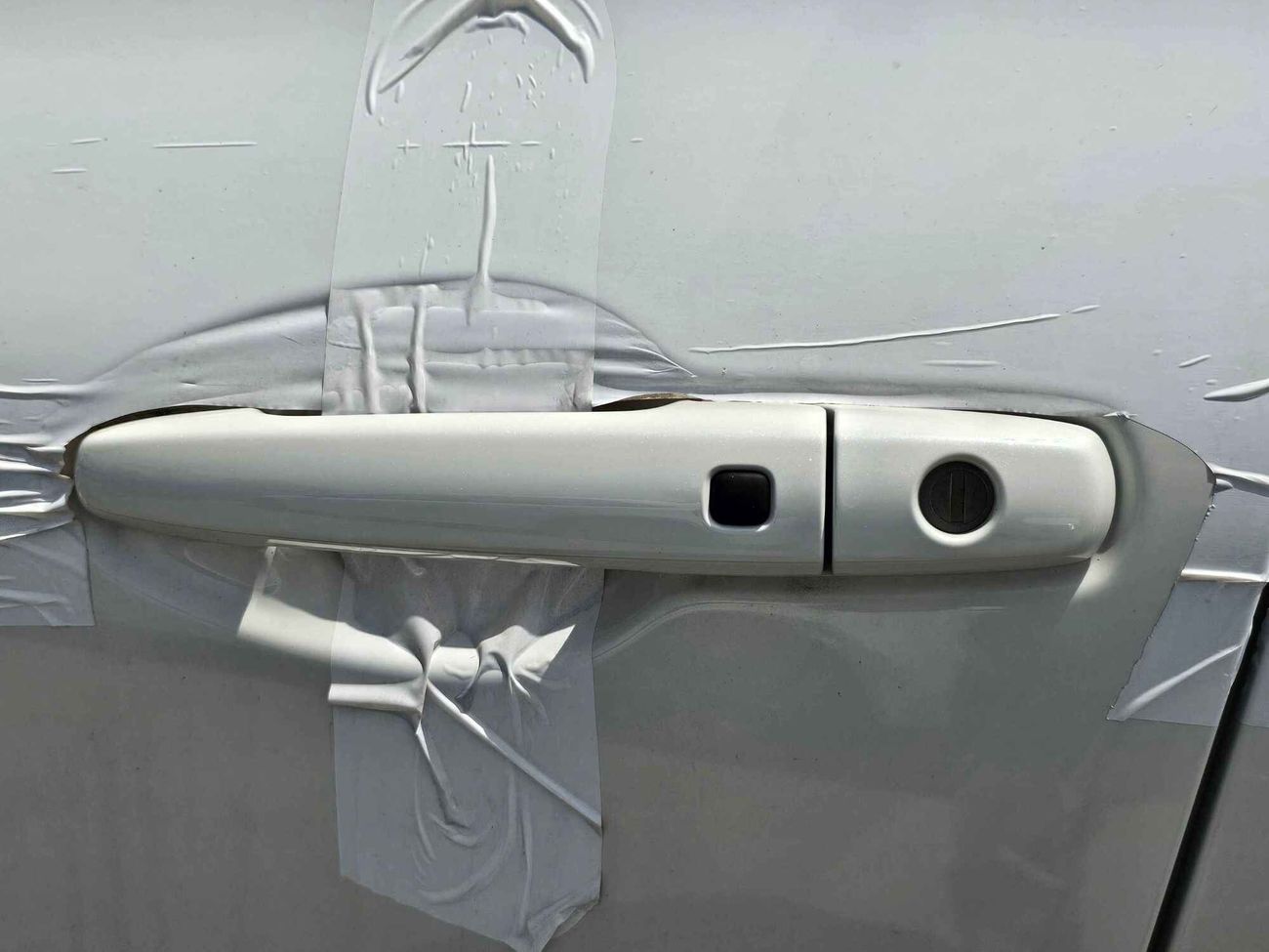 سوزوكي سويفت GLX, 1.2L PETROL / PUSH START / REAR PARKING SENSOR / "15" WHEELS (CODE # SGLXM)