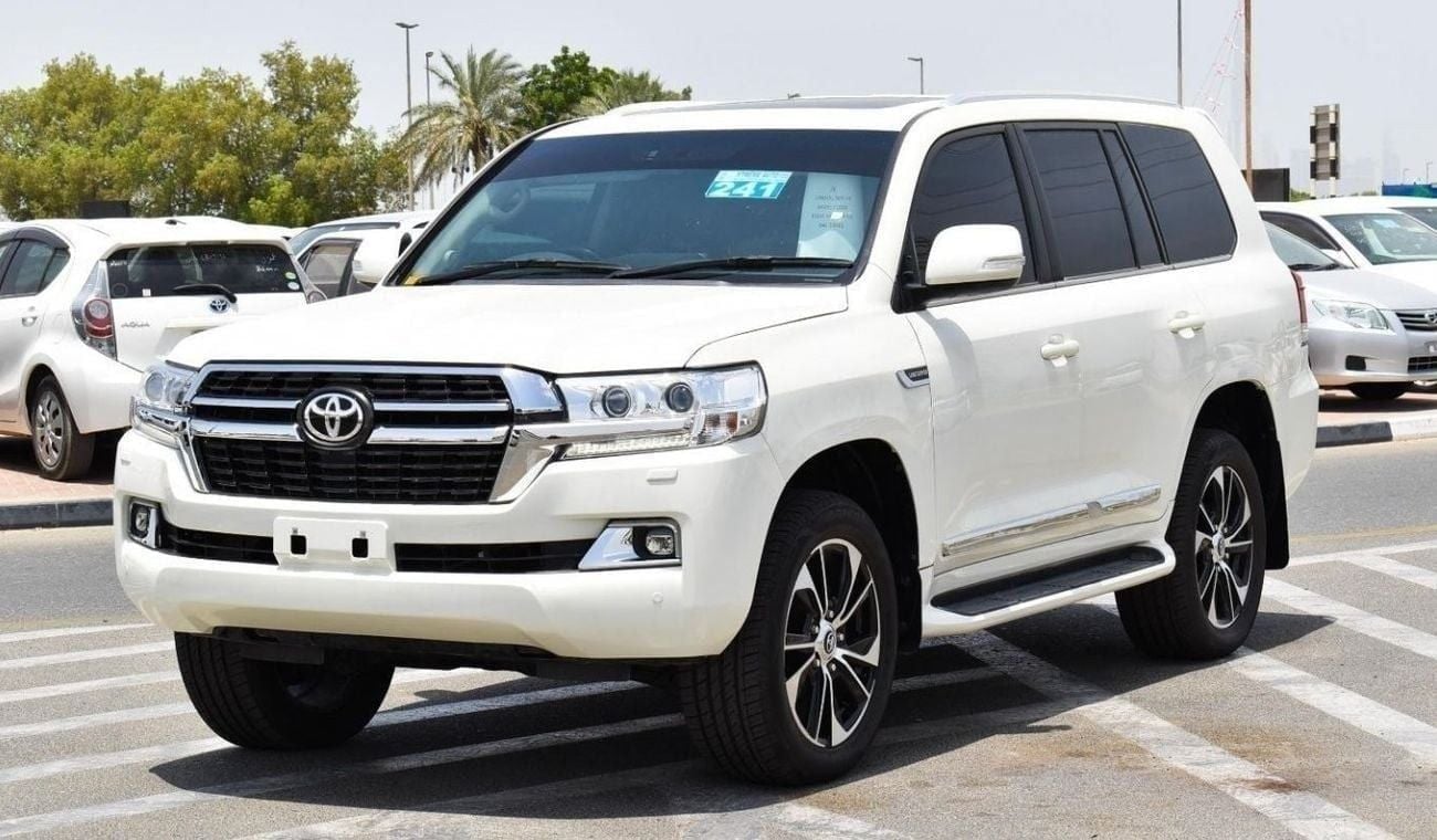 Toyota Land Cruiser V8 4.5L Diesel (Right Hand)