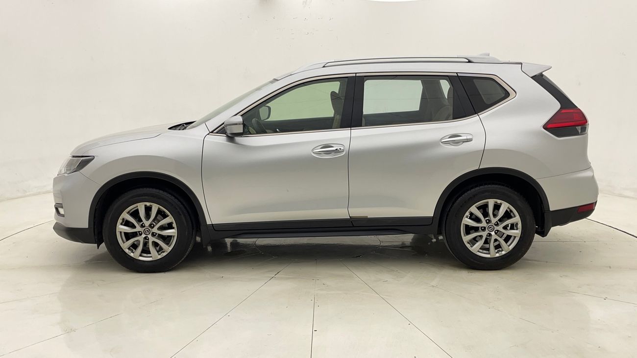 نيسان إكس تريل S 4WD 2.5 | بدون دفعة مقدمة | اختبار القيادة في المنزل