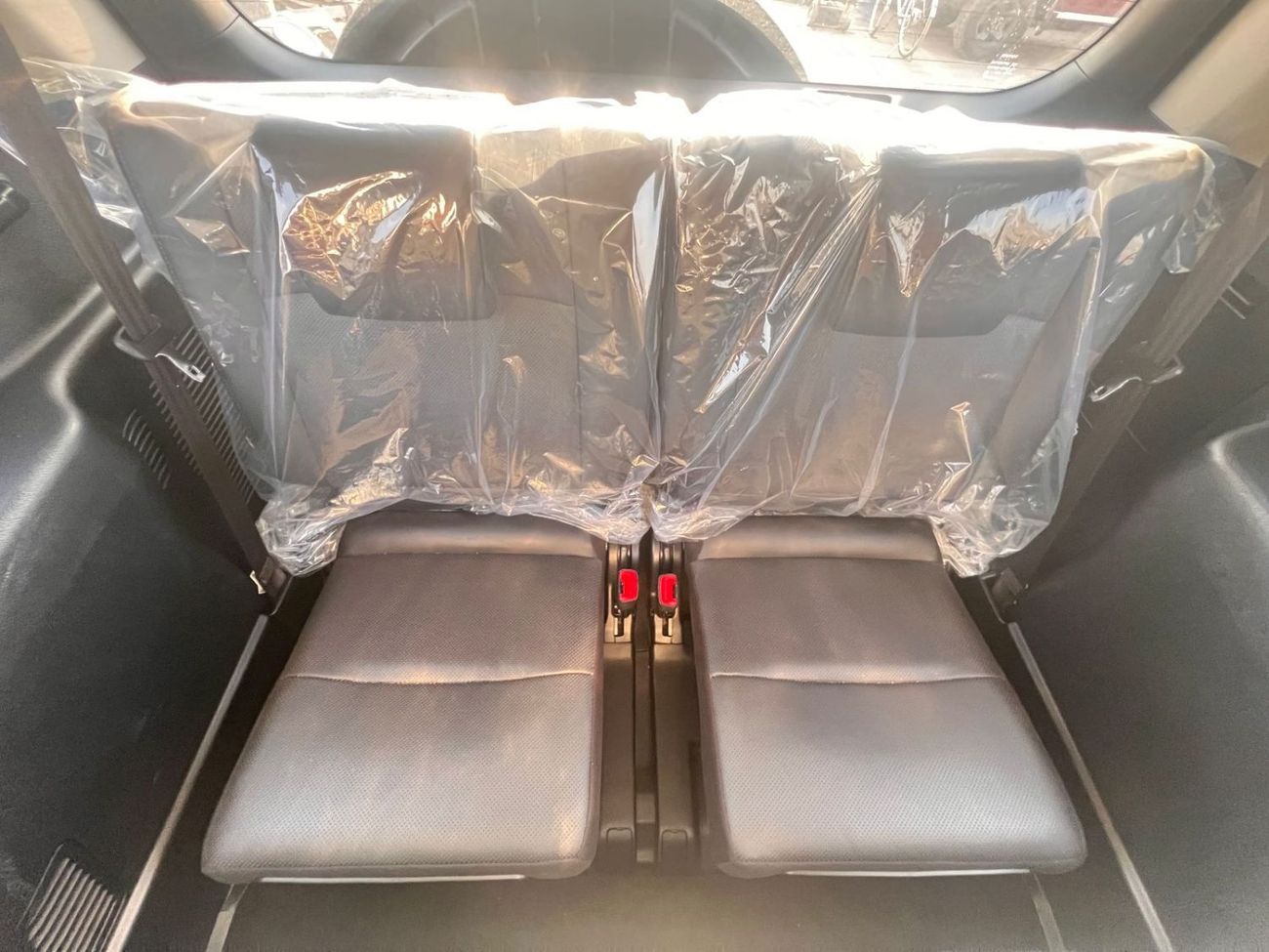 Toyota Prado diesel 2.8 liter right hand drive automatic only for export available