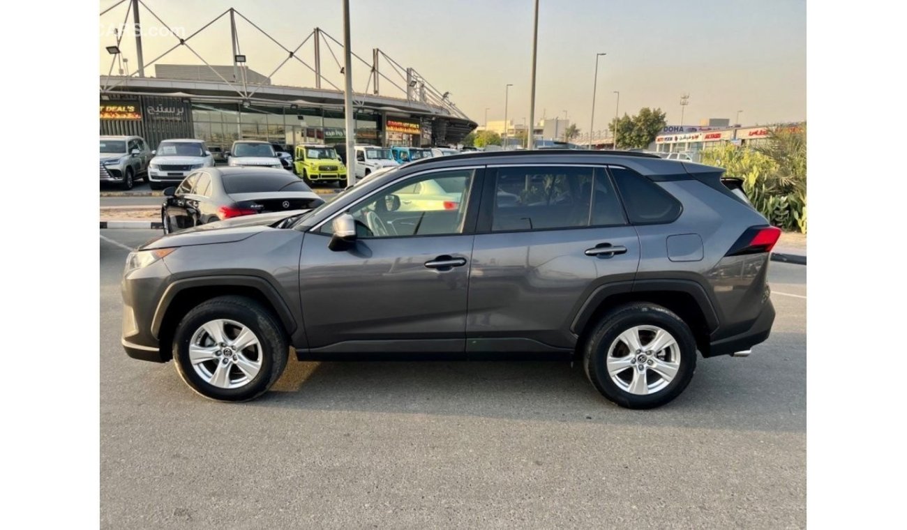 Toyota RAV4 VXR 2019 XLE LIMITED 4x4 SUNROOF RUN AND DRIVE