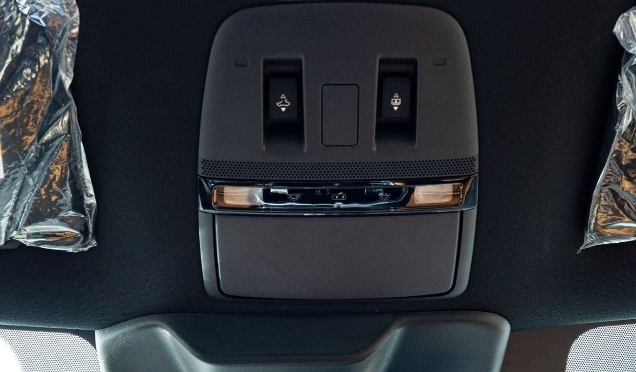 Nissan Patrol 2026 Nissan Patrol SE Platinum 3.8L AT Petrol (Silver Black Roof)