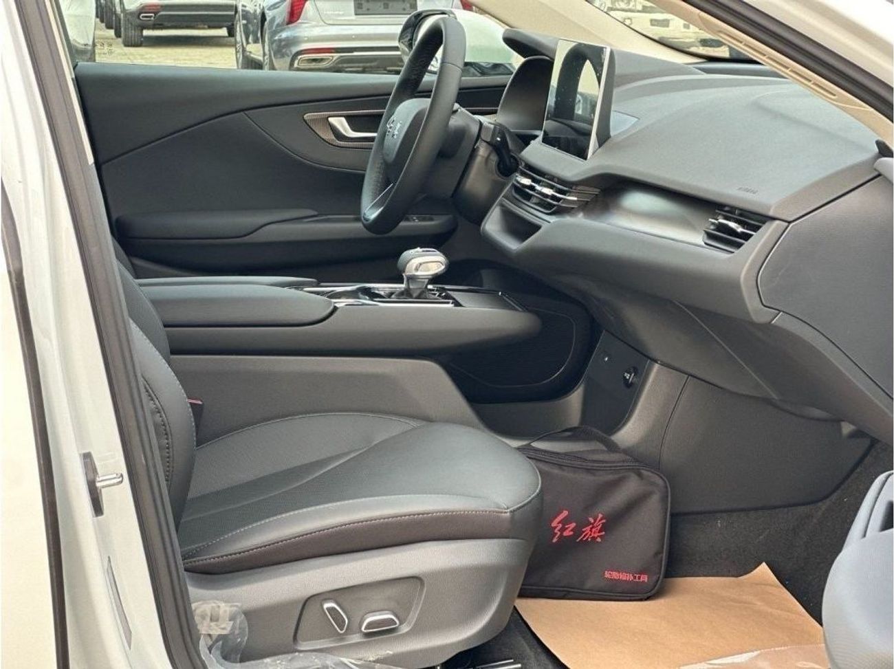 HONGQI EQM5 HONGQI E-QM5 LUXURY