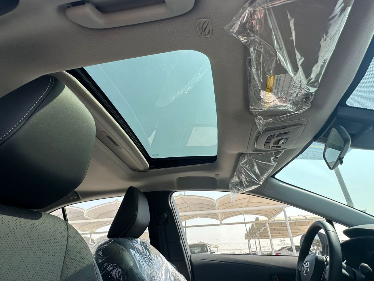 تويوتا كورولا 1.8 HYBRID, LEATHER SEAT, CRUISE CONTROL, SUNROOF MODEL 2025