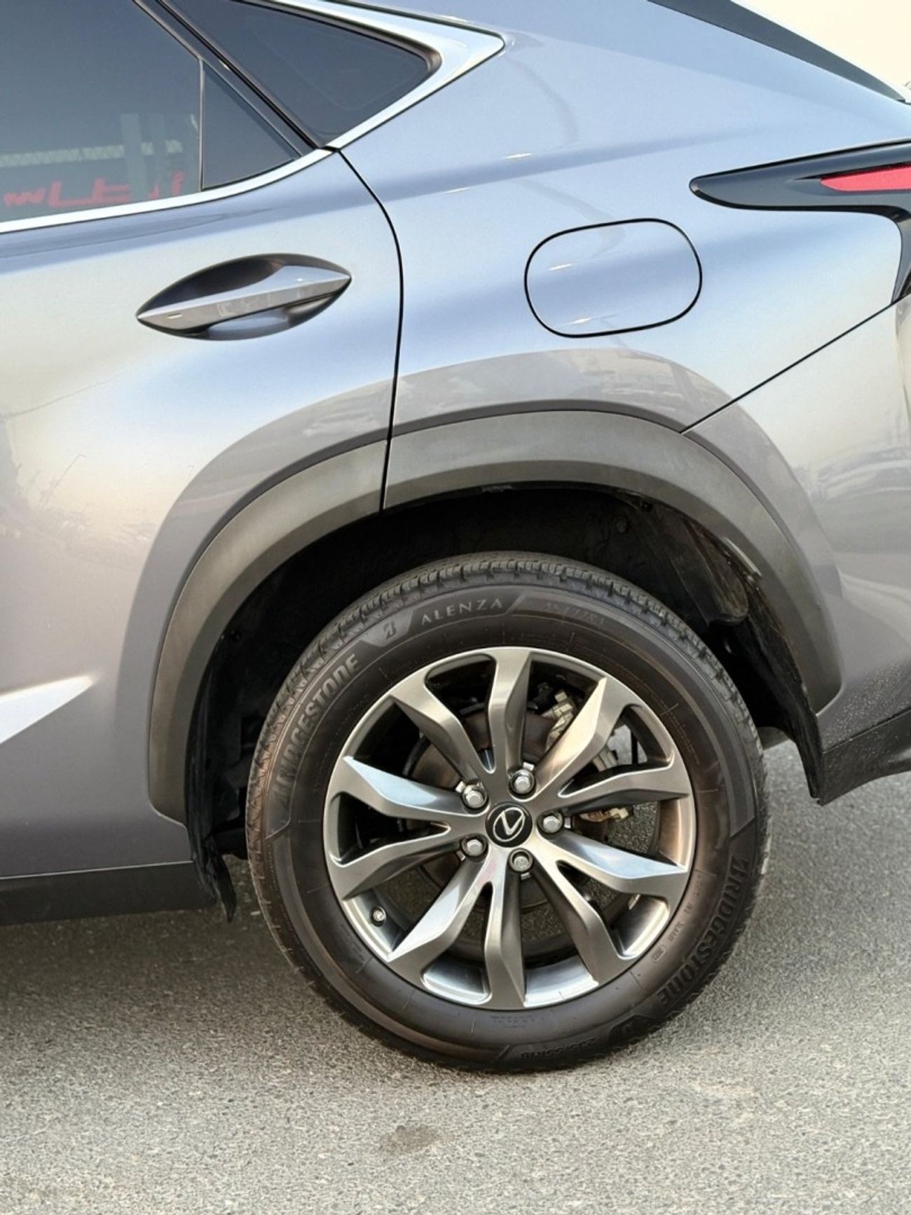 Lexus NX300 F- Sport Full Option