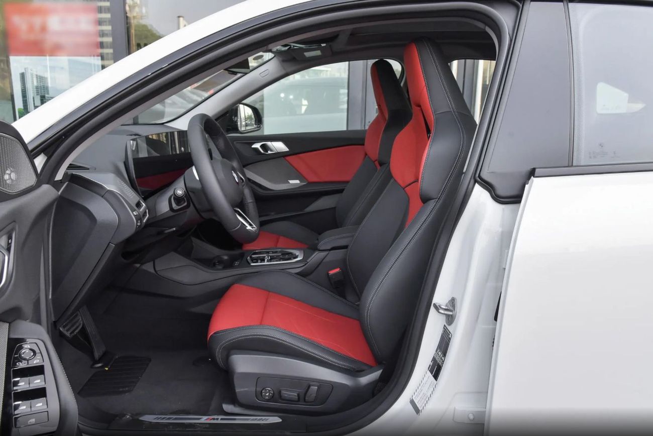 BMW 225L Sport Shadow Edition