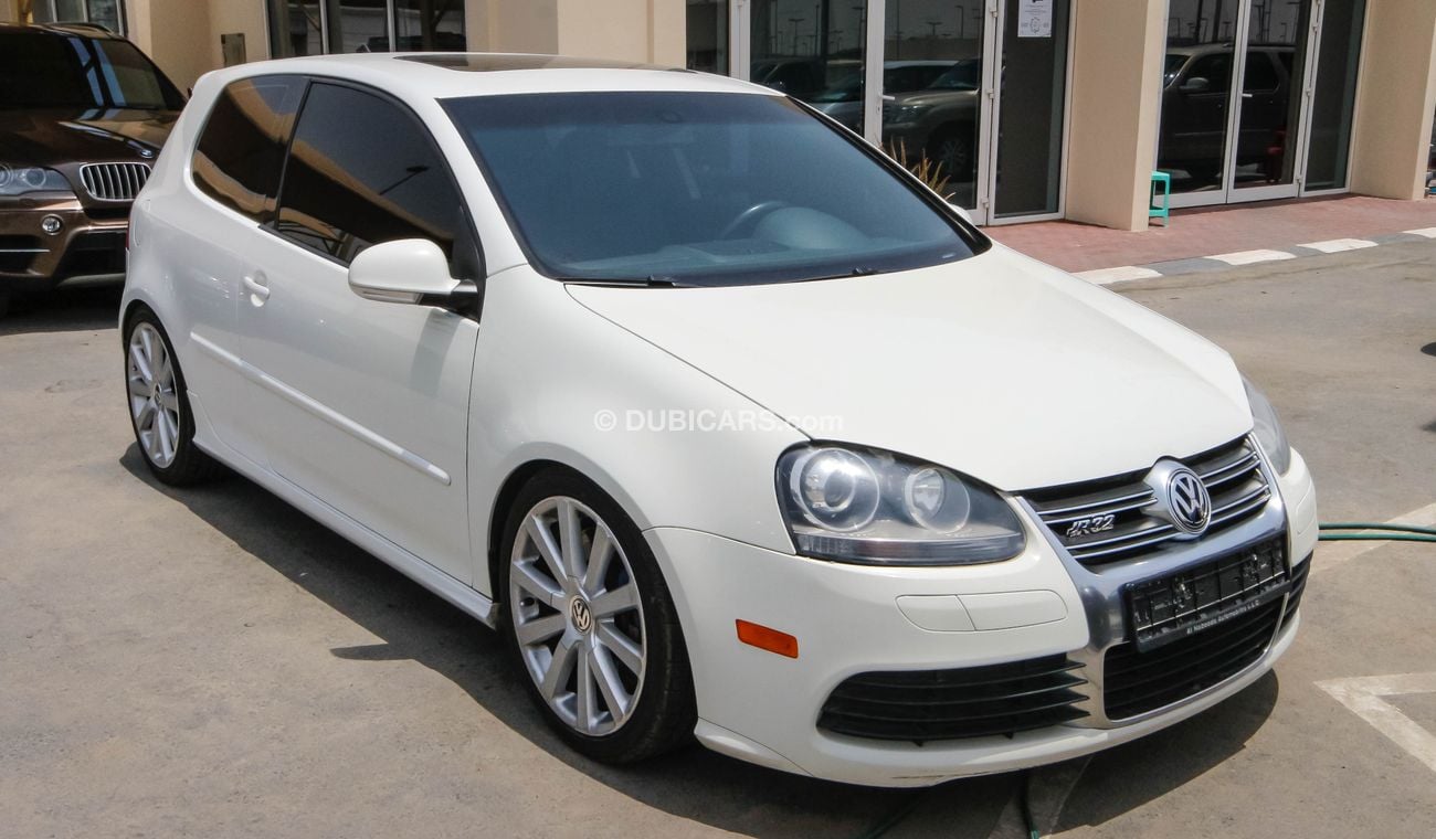 Volkswagen Golf R32
