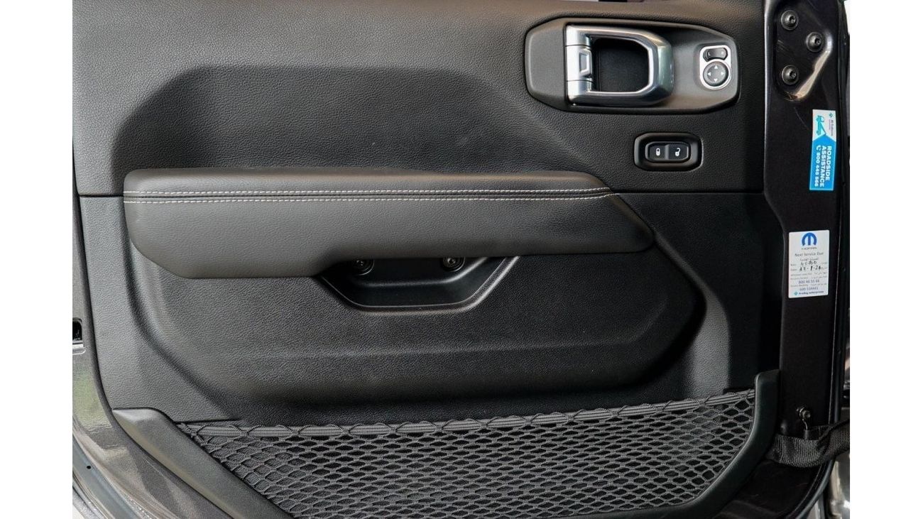 Jeep Wrangler Sahara