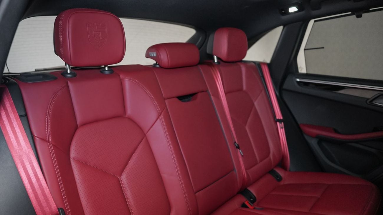 Porsche Macan STANDARD