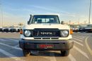 Toyota Land Cruiser Pick Up Toyota land Cruiser pick up S.C Diesel 4.2L 6V M/T 4*4 basic white color 2025 With No Restricti