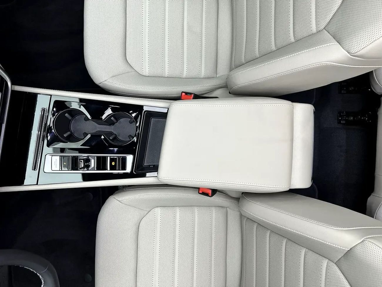 Volkswagen Teramont Comfortline 3.6L Comfortline (Facelift 2)