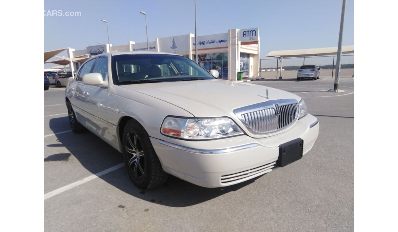 Lincoln Town Car Lincoln Cartown 2005 custam paper very good car