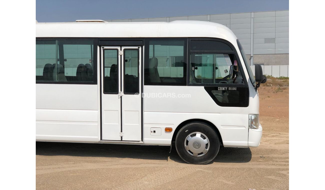 هيونداي كونتي GCC 30 seats Diesel