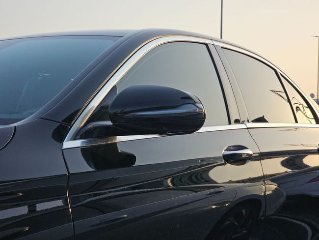 Mercedes-Benz E-Class PREMIUM, миниатюра 25