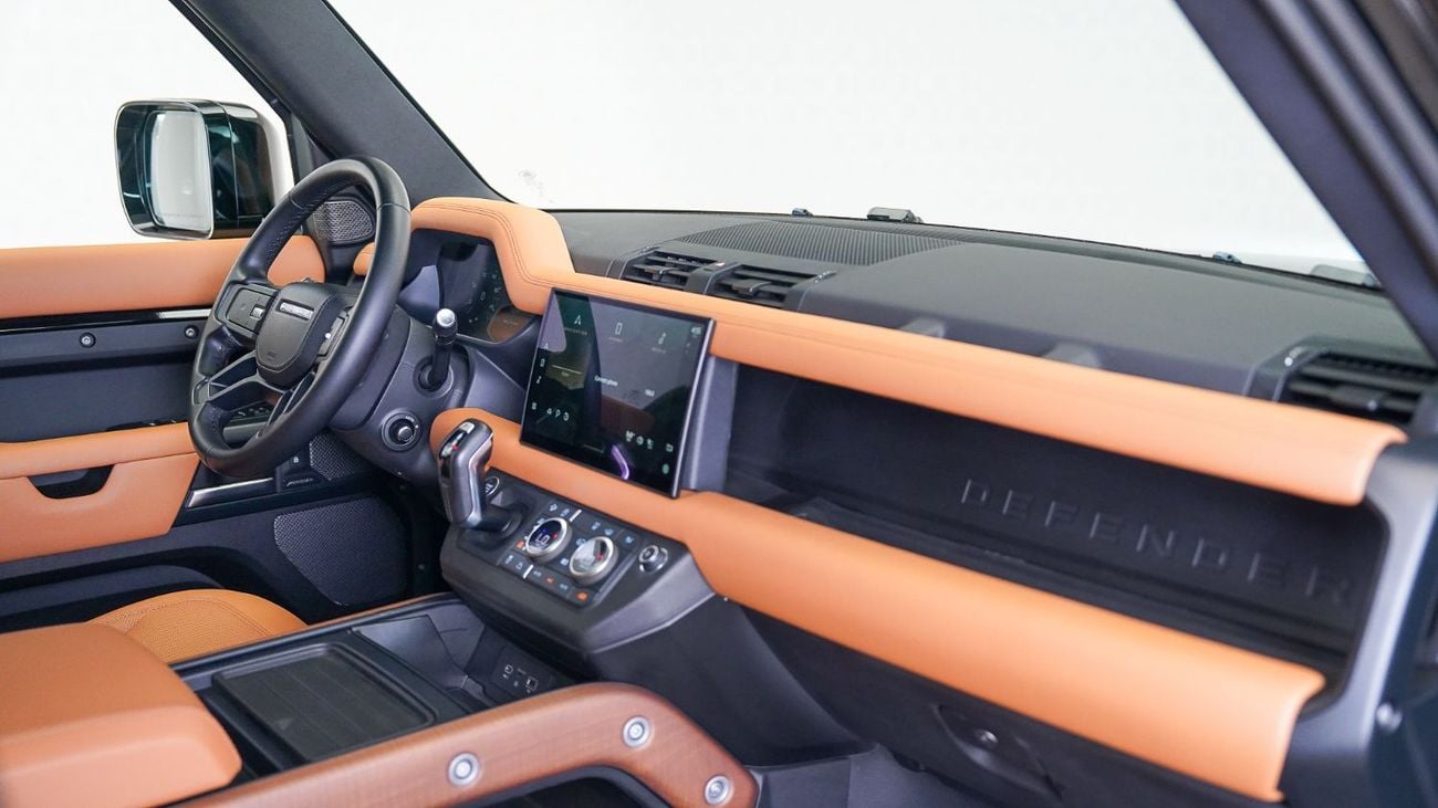 Land Rover Defender Defender 110 P400 HSE X-Dynamic | AED 5,242 PM | Warranty June 2028 | GCC