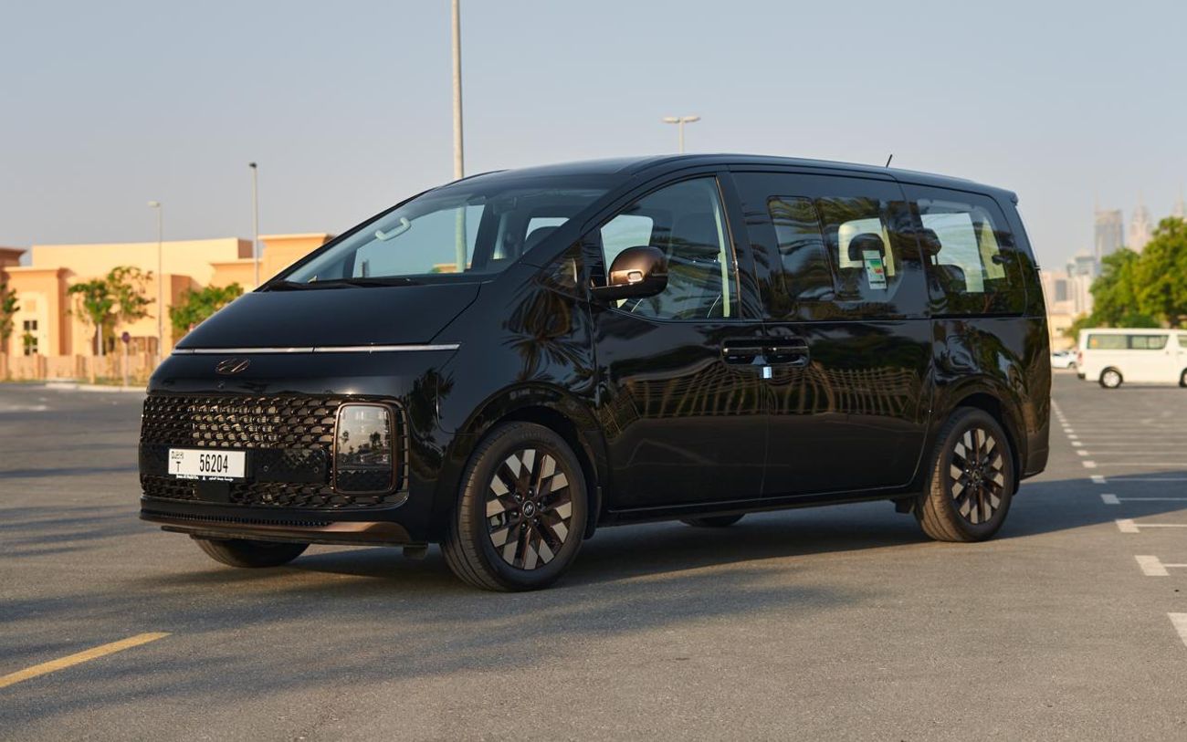 Hyundai Staria 3.5L Luxury (7 Seater)