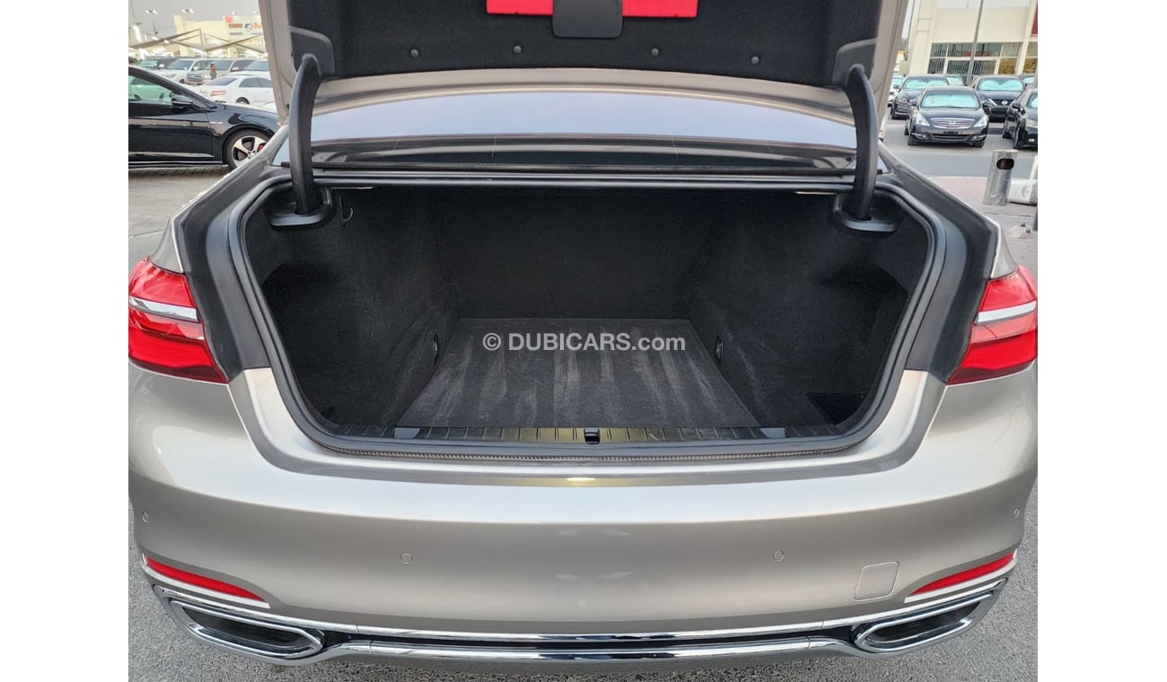 BMW 750Li Luxury Plus BMW 750 Li _Gcc_2017_Excellent_Condition _Full option