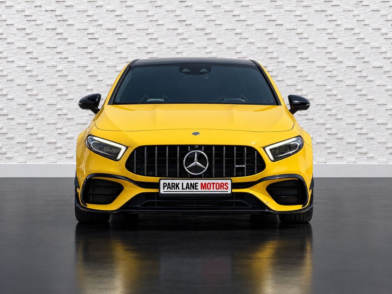 Mercedes Benz A45 AMG- S