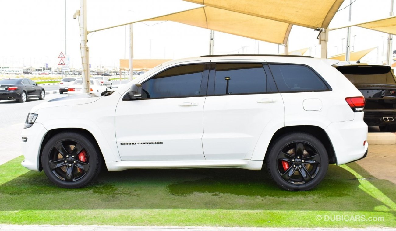 Jeep Grand Cherokee SRT