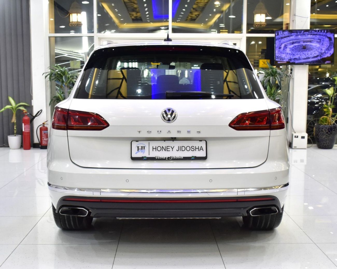 Volkswagen Touareg EXCELLENT DEAL for our Volkswagen Touareg ( 2019 Model ) in White Color GCC Specs