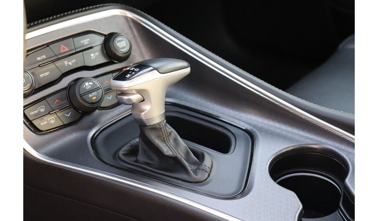 Dodge Challenger GT 3.6L Dodge Challenger GT / 2017 / V6 / CANADIAN