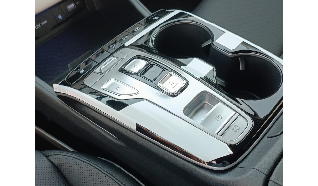 Hyundai Tucson 1.6L PETROL, DRIVER POWER SEAT / PANORAMIC ROOF / ''4'' CAMERAS / FULL OPTION (CODE # 97084)
