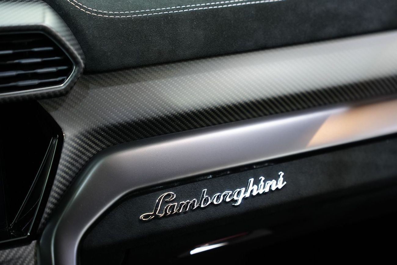 لامبورغيني اوروس PERFORMANTE PERFORMANTE
