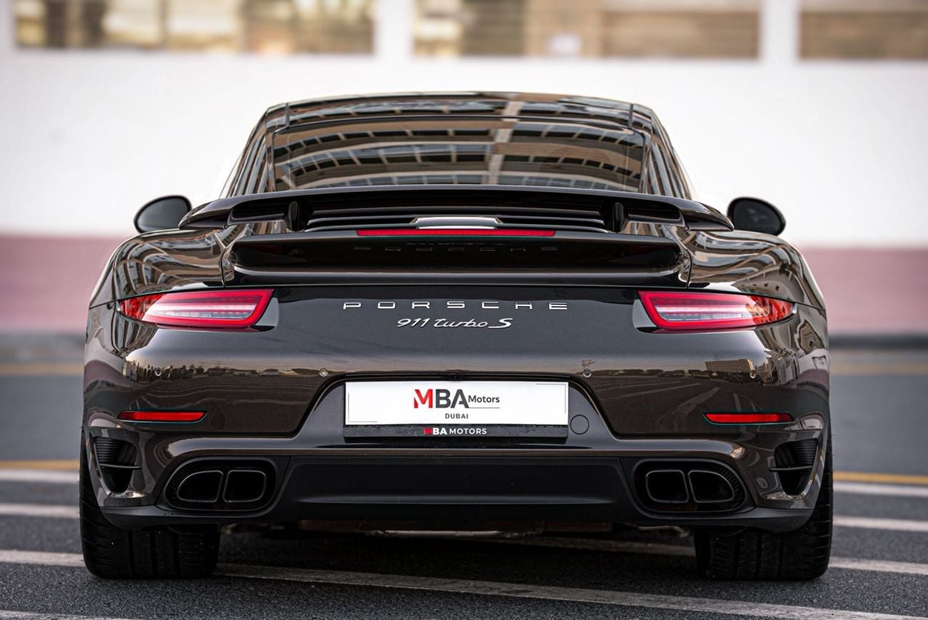 بورش 911 Turbo S 3.8L (560 HP) Coupe