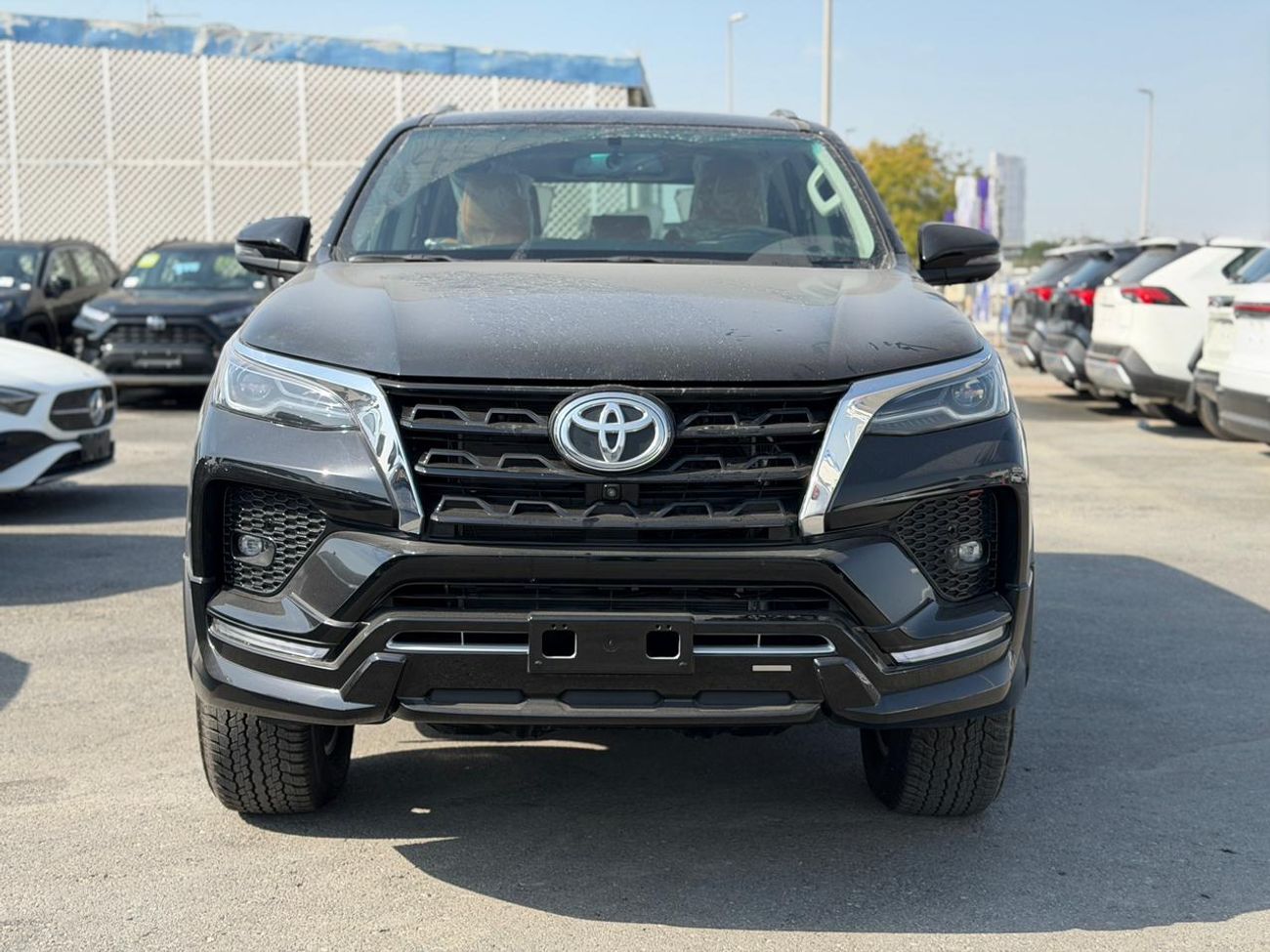 تويوتا فورتونر 4.0L VXR V6 PETROL AUTOMATIC TRANSMISSION