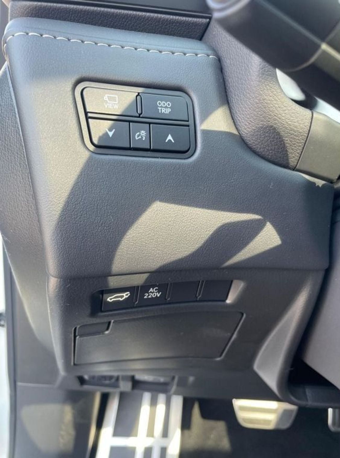 لكزس LX 700h F SPORT