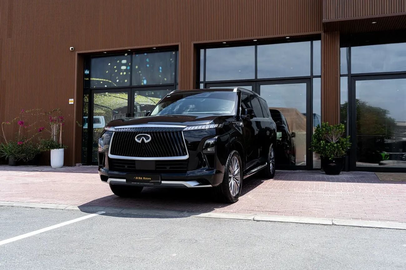 إنفينيتي QX80 Sensory 8 5.6L Sensory | GCC Specs with Warranty and Service till | 8-seaters | Super Clean