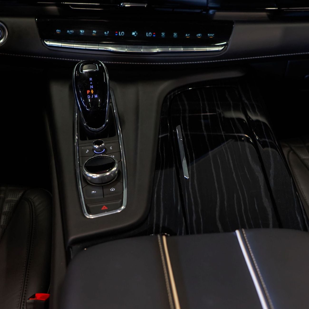 كاديلاك إسكالاد Escalade-V 6.2L