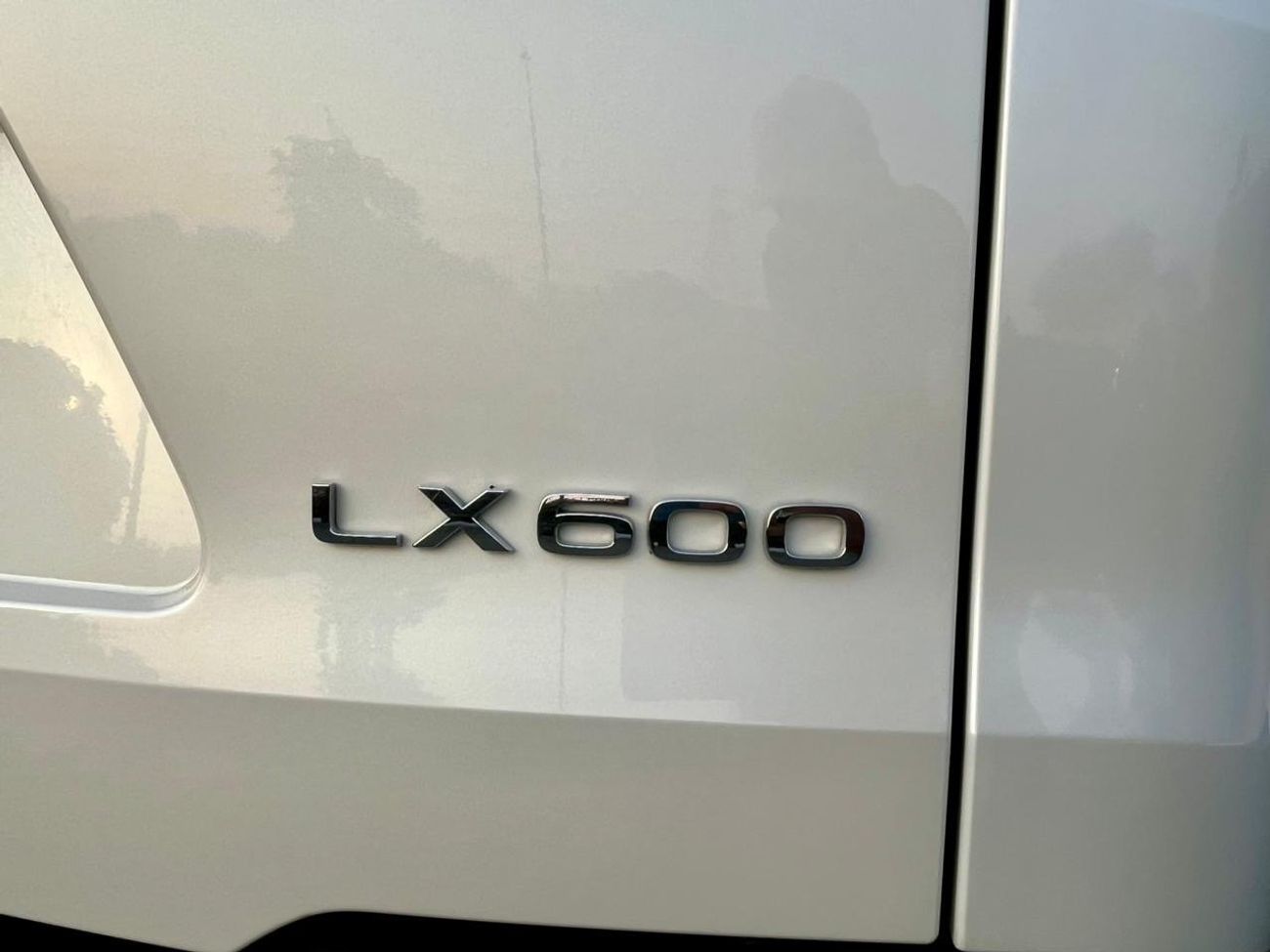 لكزس LX 600 Signature 3.5L ( CYL)
