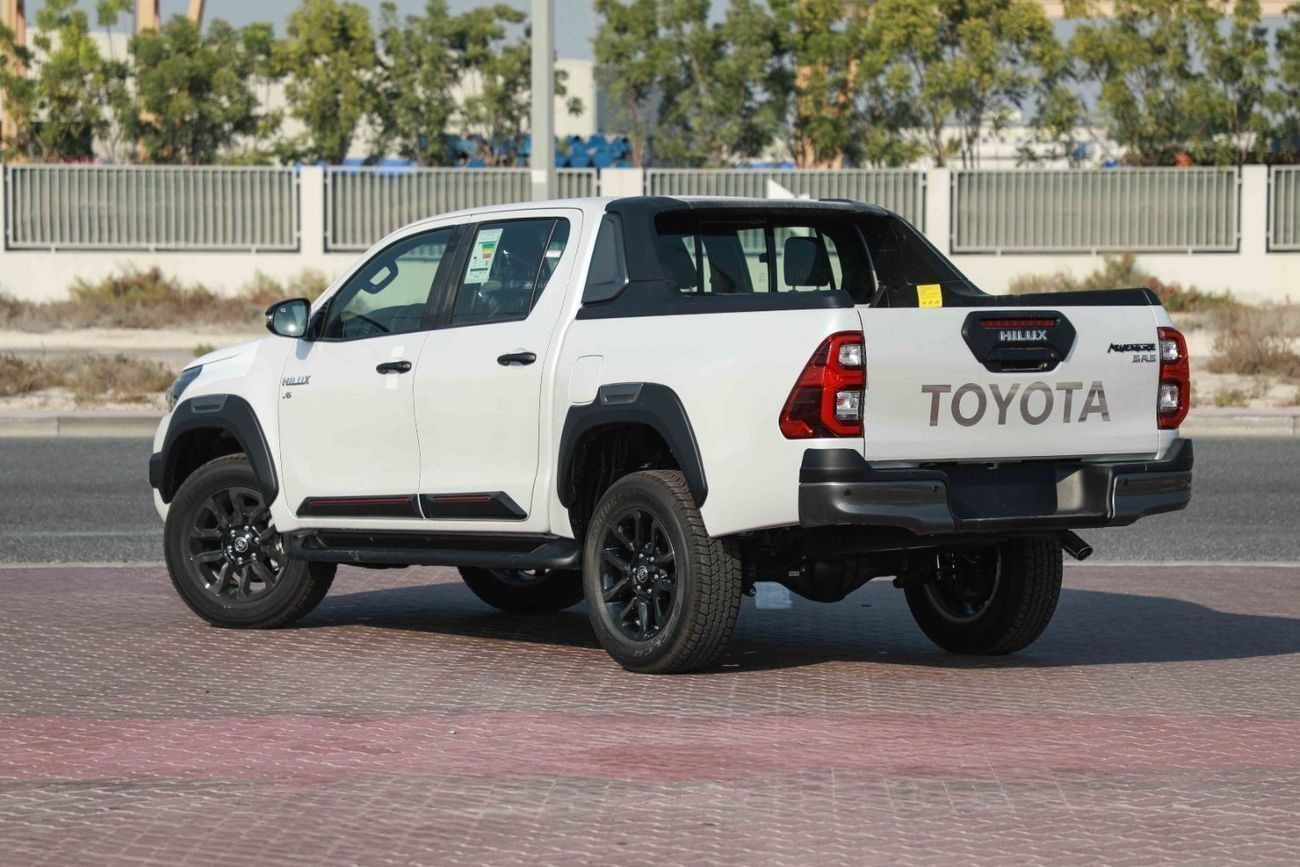 Toyota Hilux 2025 TOYOTA HILUX ADVENTURE 4.0 - PLATINUM WHITE PEARL inside BLACK | Export Only