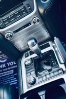 Toyota Land Cruiser VXR