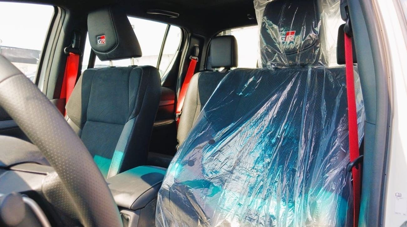 Toyota Hilux Toyota Hilux GR Sport 2.8L Saudi Specs 2025YM