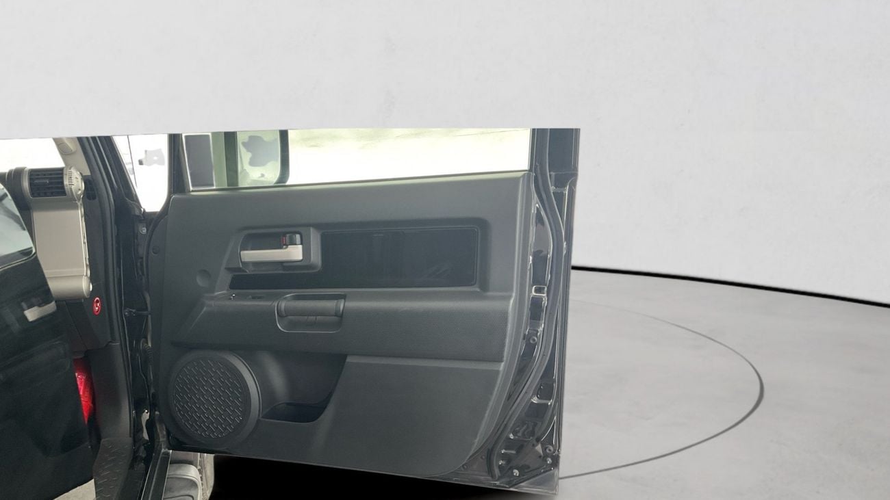 تويوتا إف جي كروزر GXR | شامل الضمان | 0 ﺪﻔﻋﺓ ﺃﻮﻟﻯ