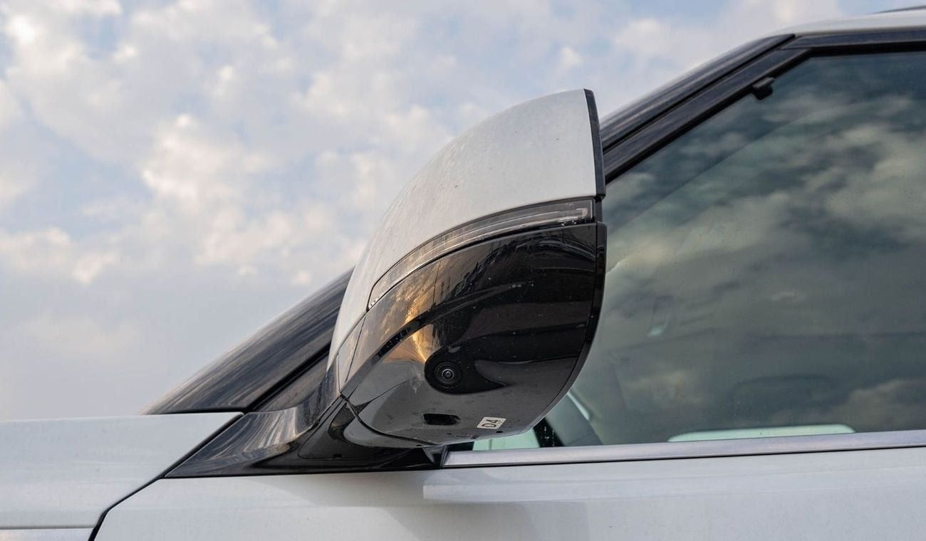 نيسان باترول 2025 Nissan Patrol SE Platinum 3.8L AT Petrol (All White)