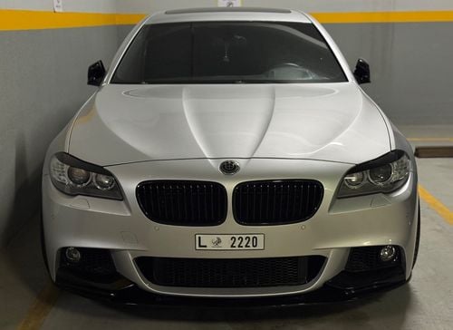 بي أم دبليو M550i Original paint .. V8 .. Low Milegea .. Perfect Condition