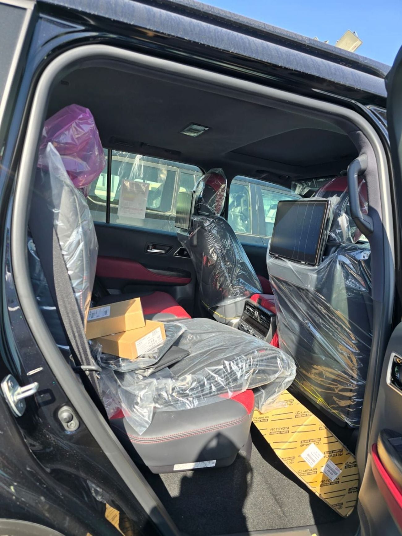 Toyota Land Cruiser TOYOTA LAND CRUISER GR 2026 MODEL