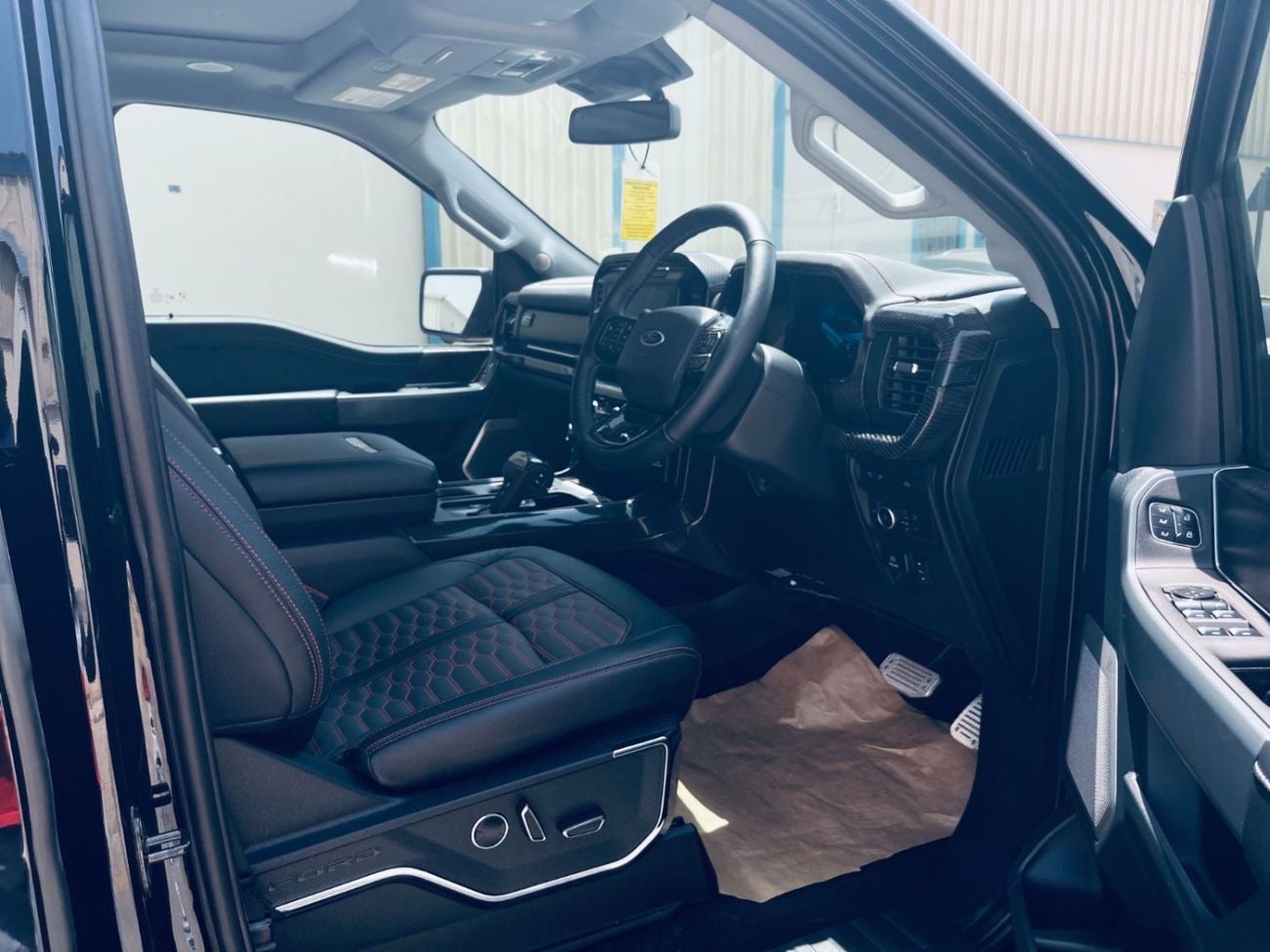 فورد F 150 XLT CREW CAB Shelby 5.0L Shelby SuperSnake 5.0L V8 in RIGHT HAND DRIVE (EXPORT ONLY)