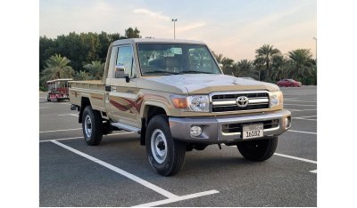 Toyota Land Cruiser Pick Up