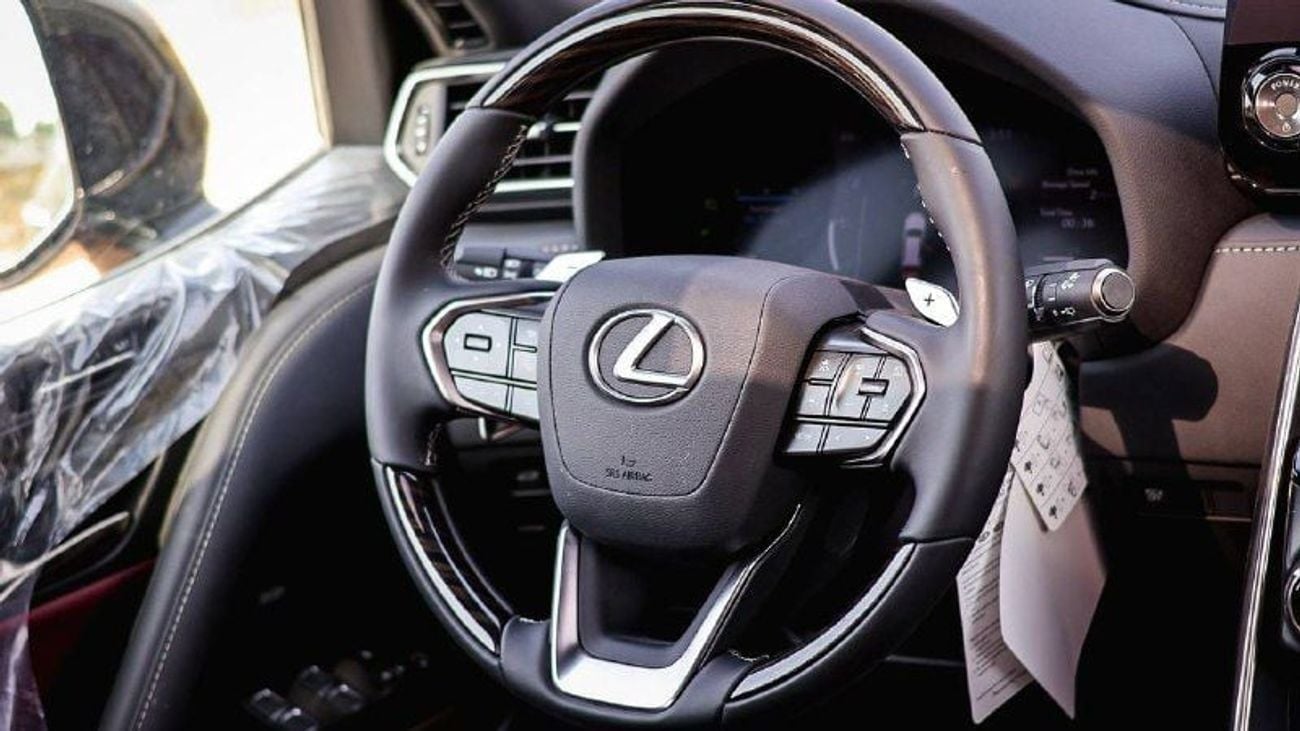 Lexus LX700h SIGNATURE URBAN 3.5L HYBRID A/T // 2025 // FULL OPTION WITH RADAR , HEAD UP DISPLAY , MARK LEVINSON