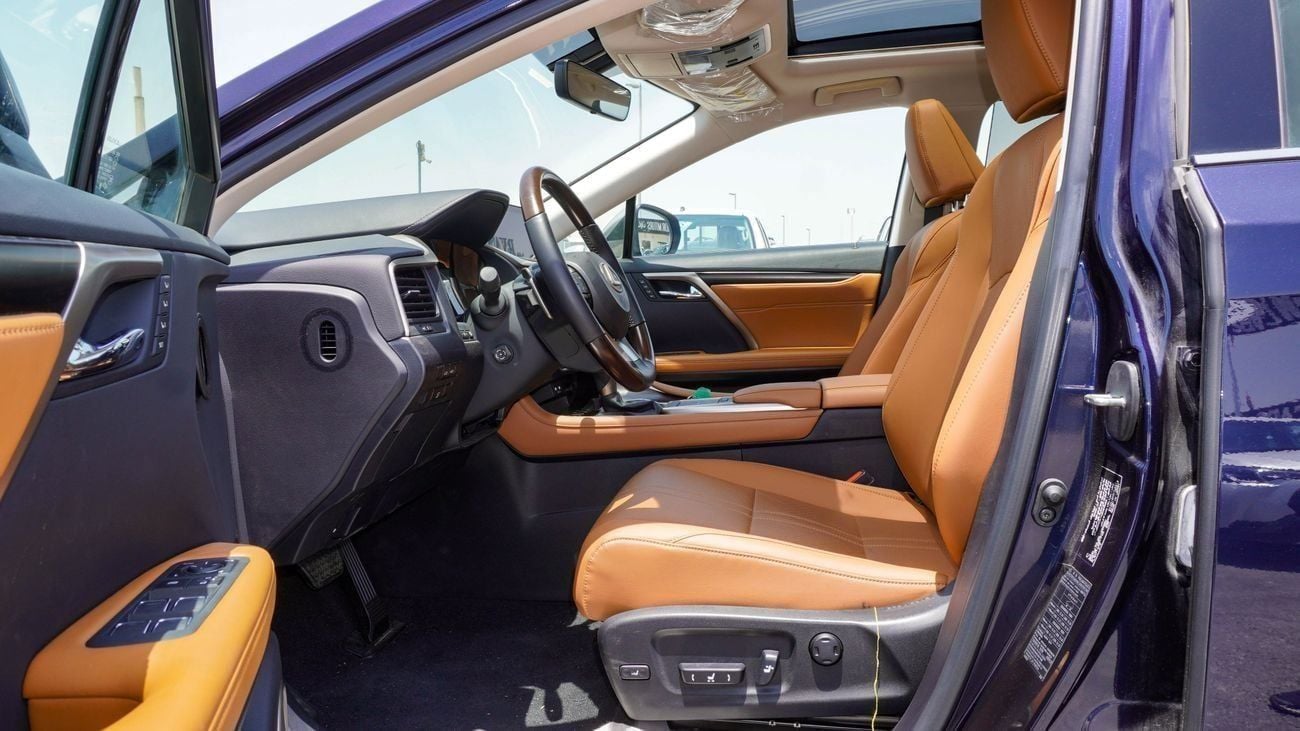 Lexus RX450h Premier 3.5L Hybrid DUBAI REGISTRATION - 2022 LEXUS RX450H – Power, Space Style for Every Journey!