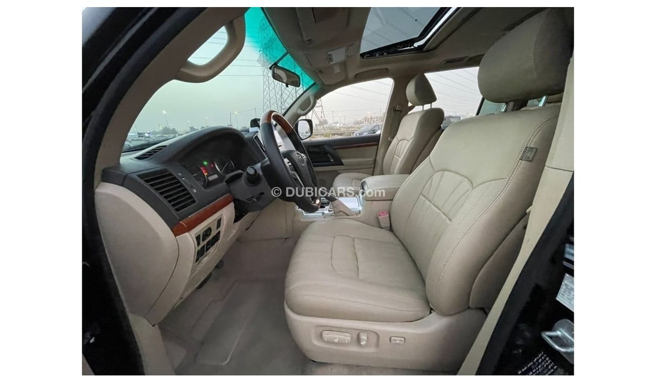 Toyota Land Cruiser *Offer*2013 Toyota Land Cruiser GXR+ 4.6L V8 Full Option - 2021 Modification GCC Specs / EXPORT ONLY