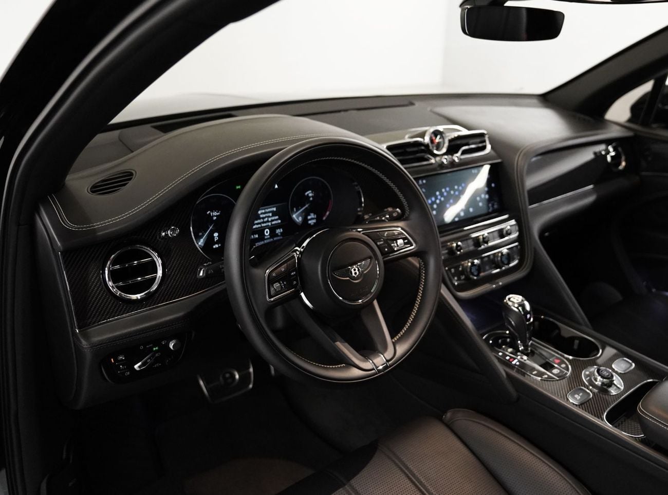 بنتلي بينتايجا Bentayga 4.0T 2021 Bentley Mulliner Blackline, Warranty, Full Bentley Service History, Fully Loaded,