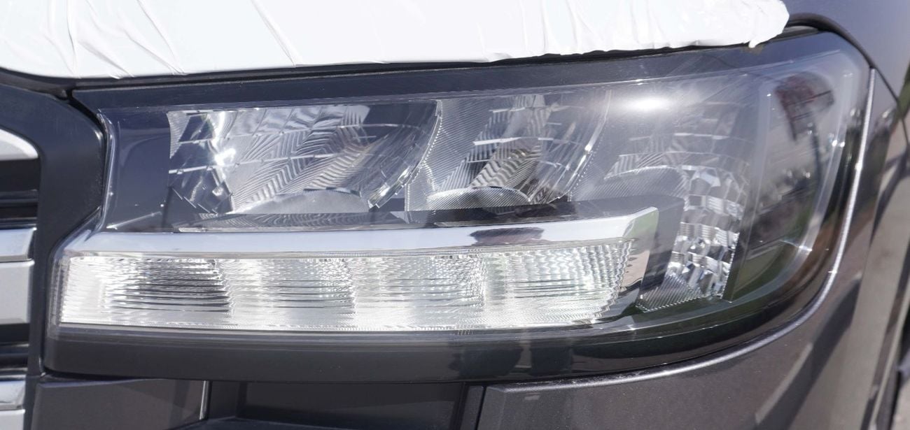 Toyota Land Cruiser GXR 3.5L