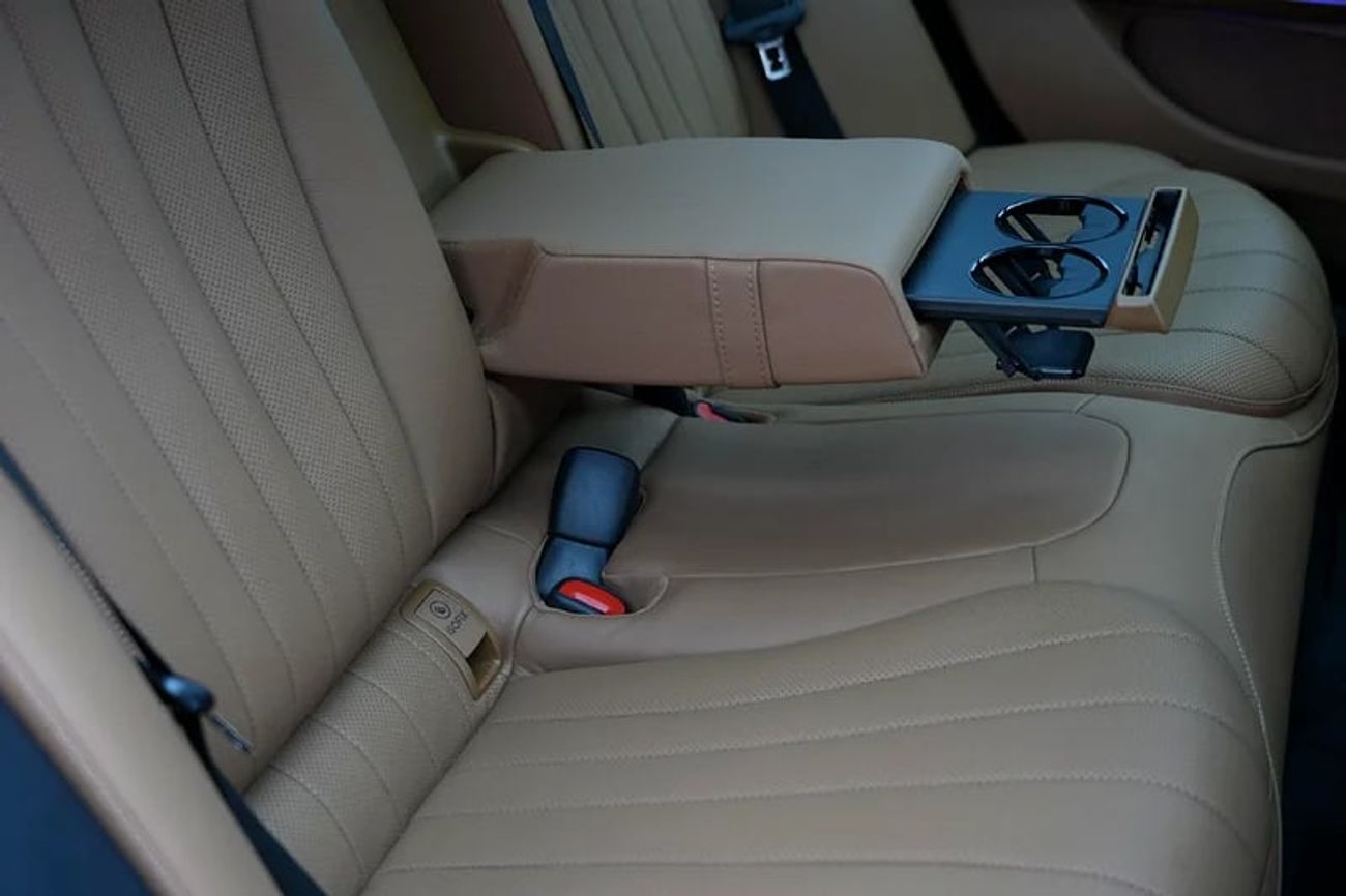 مرسيدس بنز E 200 كوبيه Summer Offer | E 200 | GCC 0km | Agency Warranty | AMG Sports Package