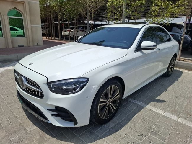 Mercedes-Benz E-Class STANDARD, миниатюра 21