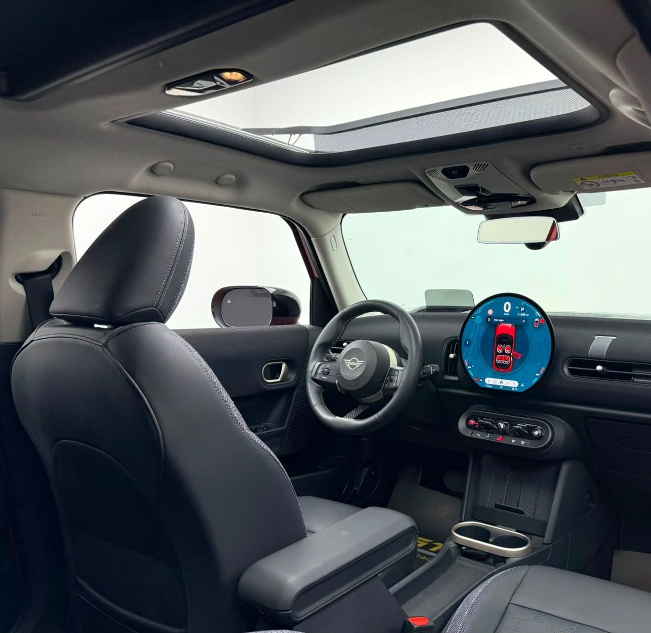 Mini Cooper C 2025 MINI Cooper C, 2027 MINI Warranty + Service Pack, Full MINI Service History, GCC